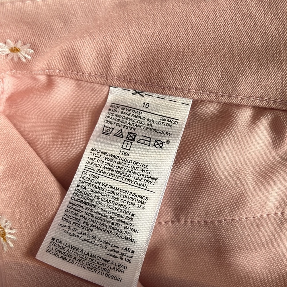 Old Navy Pixie High Rise Slacks - Picture 4 of 5